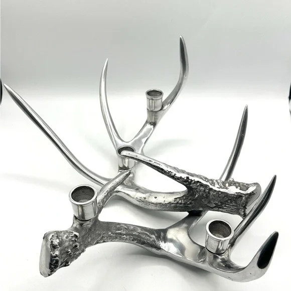 Antler Candle Holder, Silver Aluminum. Holds four candles. - Picture 4 of 16